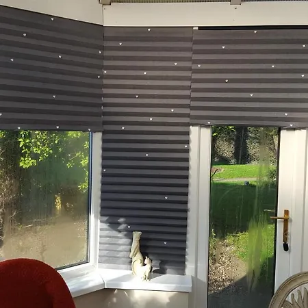 The White Dove Bed And Breakfast With Glamping Newark Showground-2
